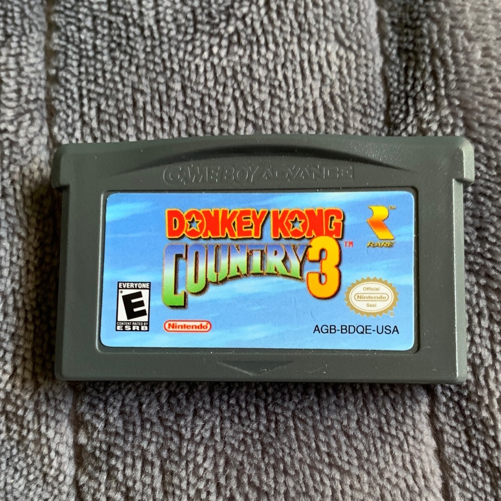 Nintendo Donkey Kong Country 3 Game Boy Advance Cartridge - Gray with Blue Label